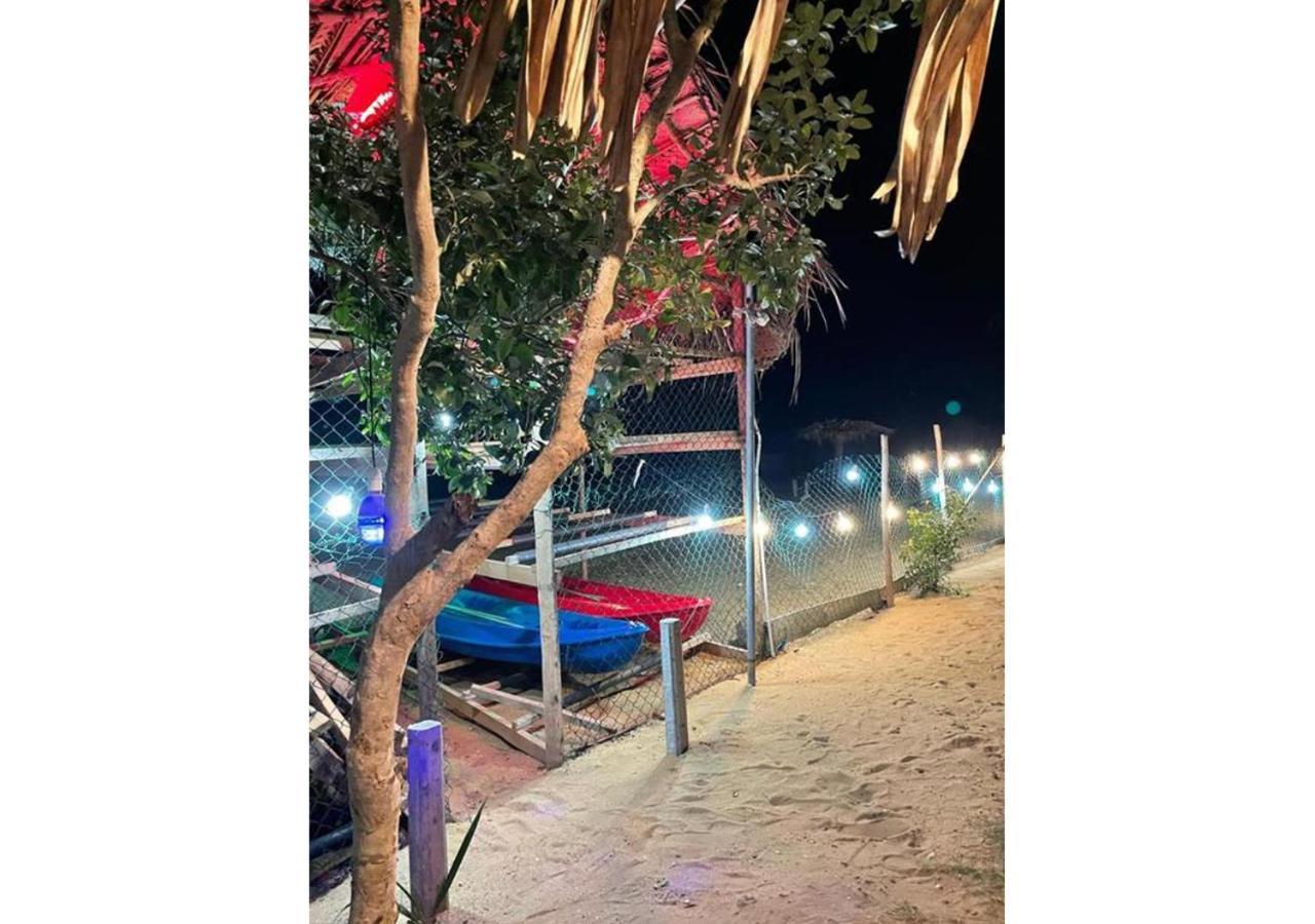 The Blue Lagoon Resort 칼피티야 외부 사진